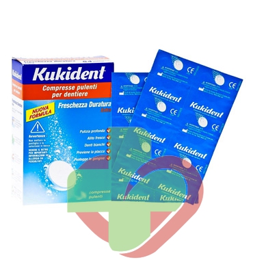 Kukident Linea Protesi Dentali Cleanser Fresh 54 Compresse Pulenti per Dentiere
